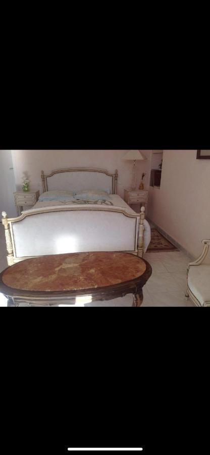 Domaine De La Provencale Bed & Breakfast Saint-Didier-de-la-Tour Ngoại thất bức ảnh