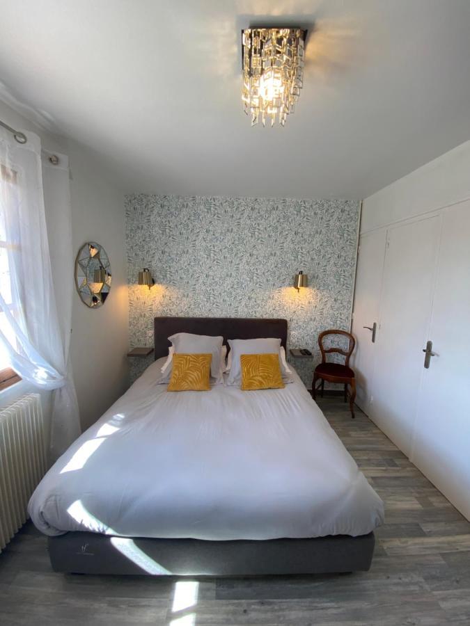 Domaine De La Provencale Bed & Breakfast Saint-Didier-de-la-Tour Ngoại thất bức ảnh